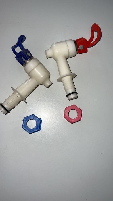 Robinet dozator apa