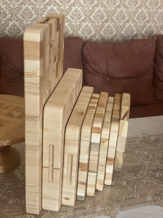 Торцевая разделочная доска ручной работы из массива