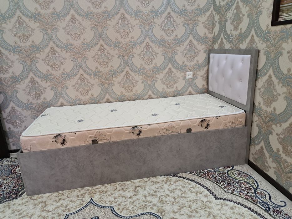 Продаётся кровать