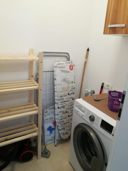 Închiriez apartament două camere