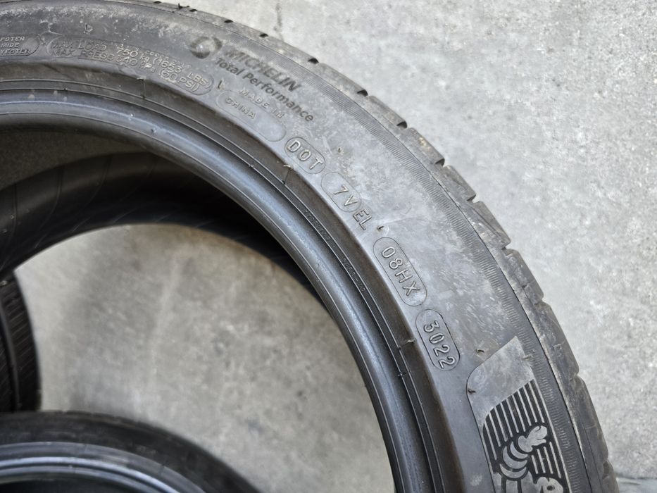 235/45/18 MICHELIN 4бр