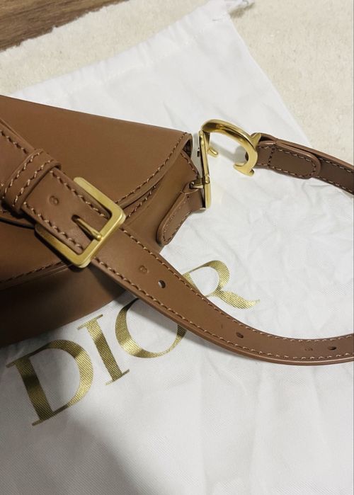 Dior чанта в кафяв цвят