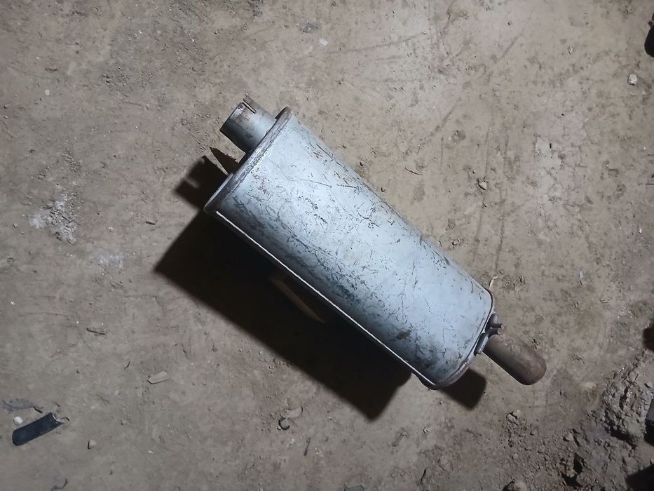 Yengi holatdagi gulishitr sotiladi