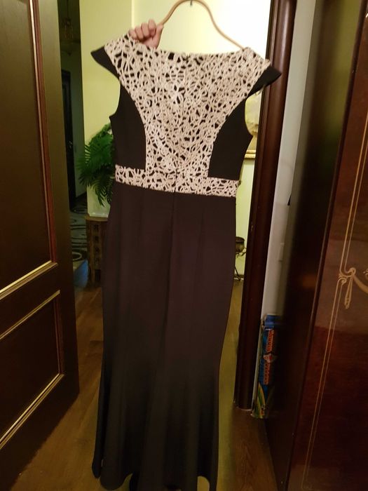 Нарядное  длинное платье