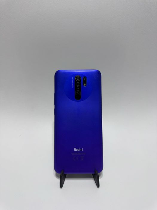 Redmi 9 4/64GB.