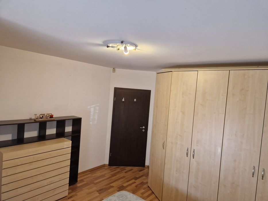 Inchiriez apartament 2 camere Armoniei