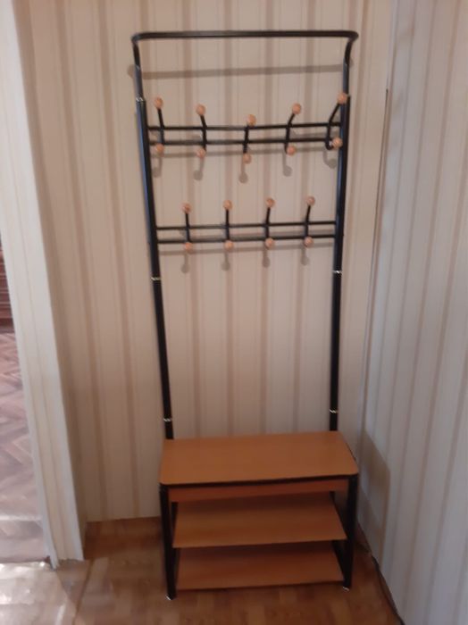 Стенка , диван , тумбочка, вешалка , шкаф САМОВЫВОЗ