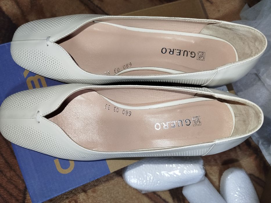 Женская обувь новая