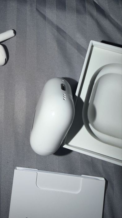 Apple Airpods 4 ANC