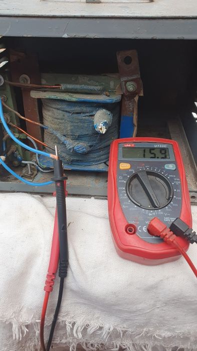 Transformator cu redresor