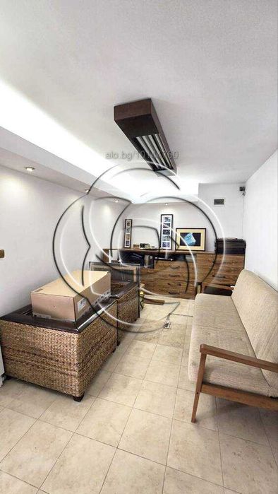 Продава се Магазин в София, Лозенец - 69 кв.м за 2015 €/кв.м - Снимка #3