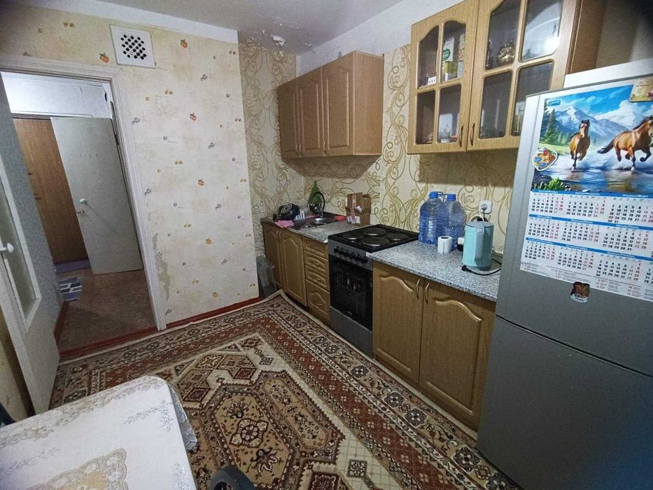 Продам 1 комнатную в 7 мкр