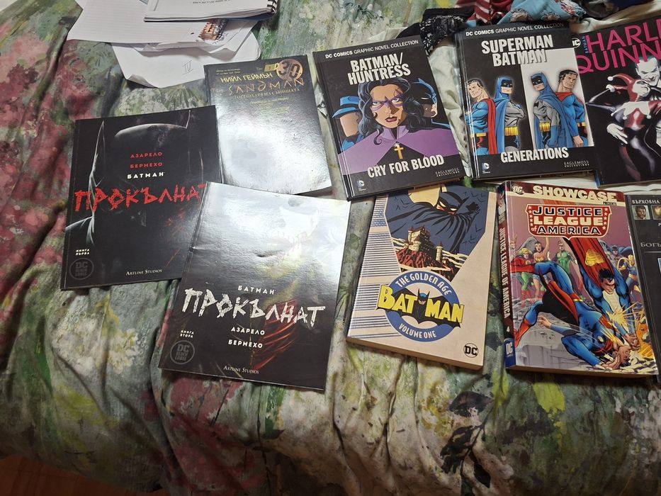 12 комикса DC  Marvel Comics