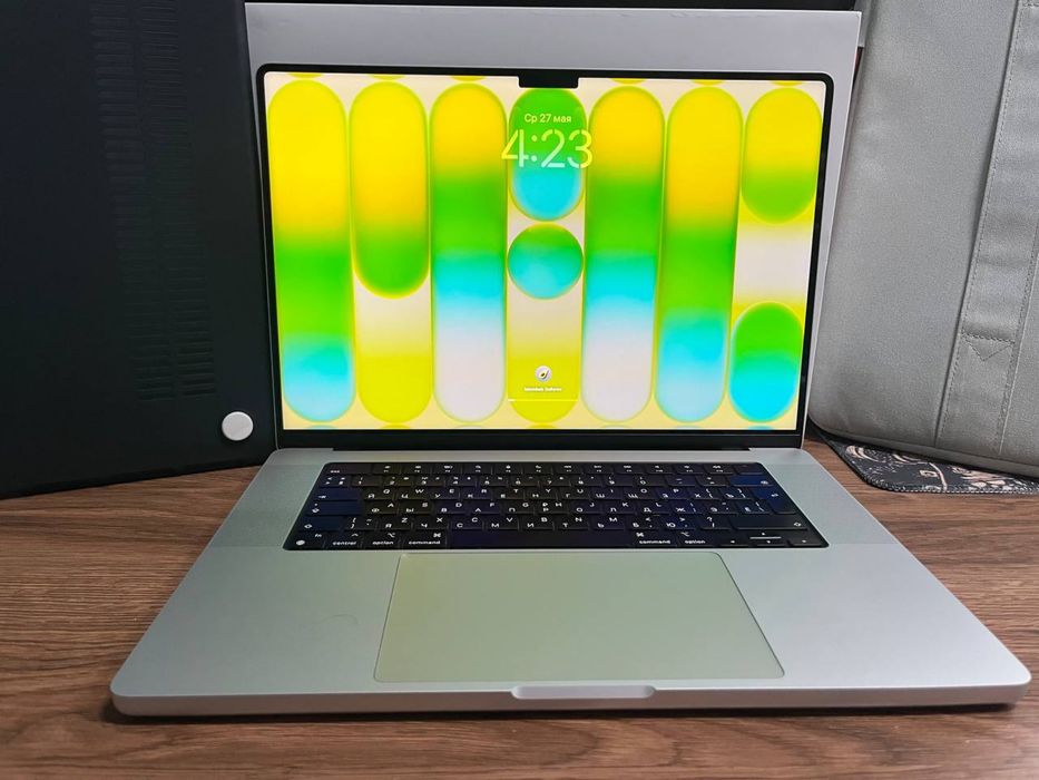 MacBook Pro 16” M1 Pro | 16GB | 1TB — в отличном состоянии