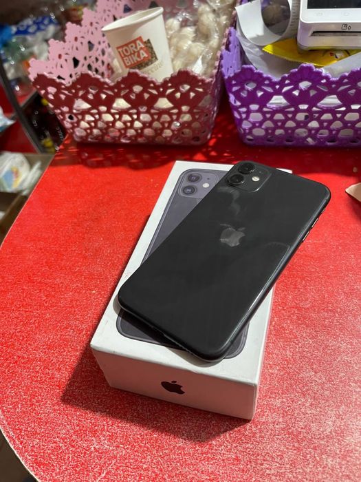 Iphone 11 srochna sotiladi