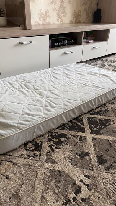 Матрас с наматрасником