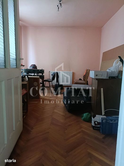 Casă de vânzare cu spațiu comercial în Apahida