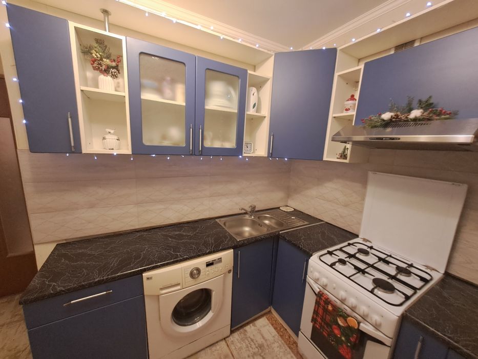 Продам кухонный гарнитур