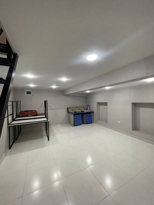 Под офис с мебелью ор,Америк.пос-во