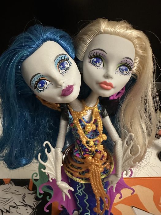 Monster high Пери и Перл, торг возможен
