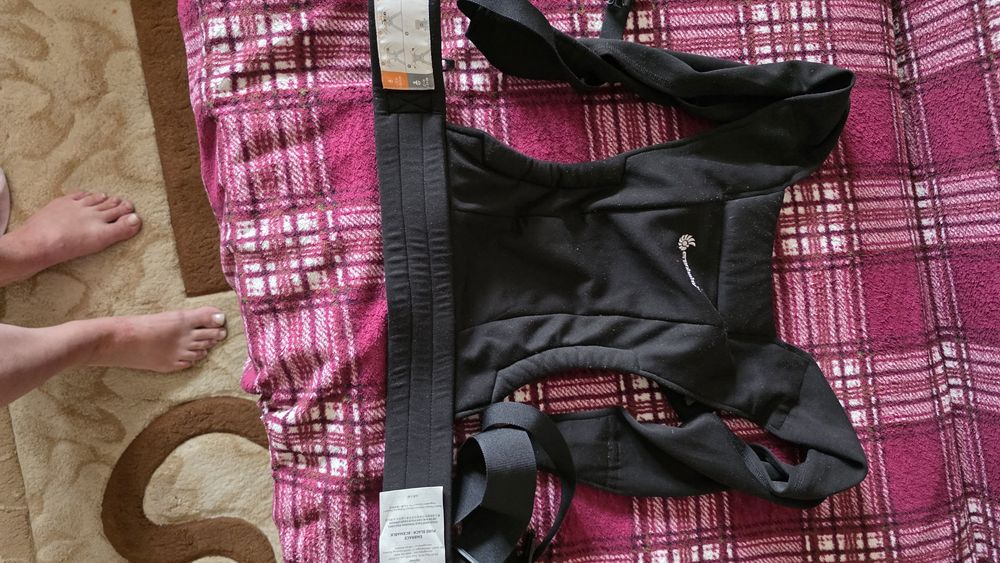Marsupiu ergobaby embrace negru
