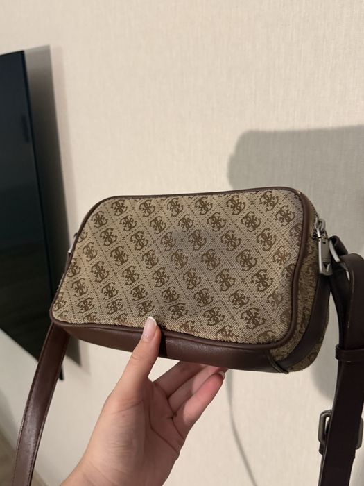 Мужская барсетка Guess