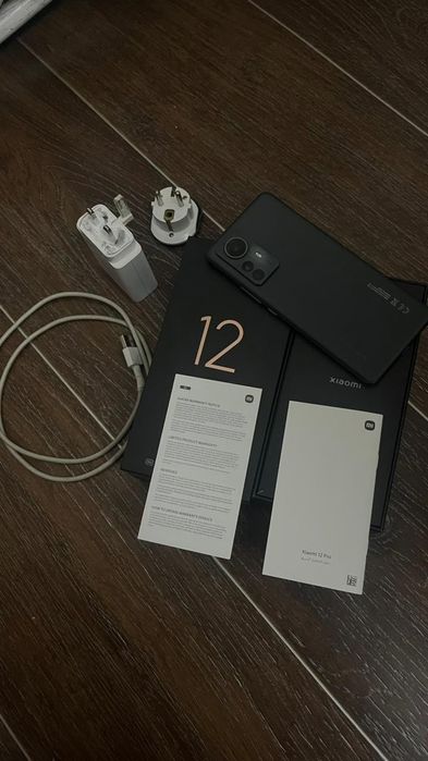 Xiaomi 12 pro 5G 12+12/256gb