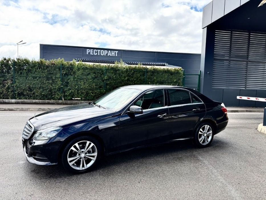 Mercedes-Benz E-Class (W212) – Безупречно състояние