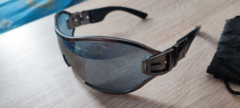 Ochelari de soare GUCCI GG2738s în foarte bune condiții