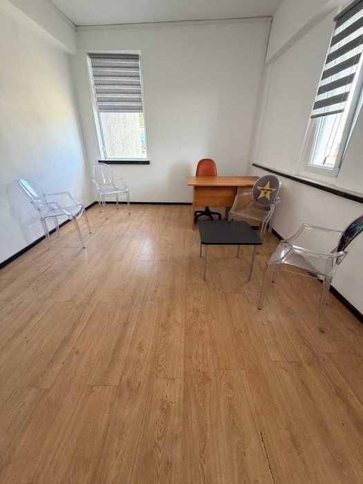 Închiriere birou 22 mp cu balcon