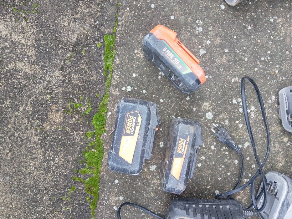 Продавам машини daewoo