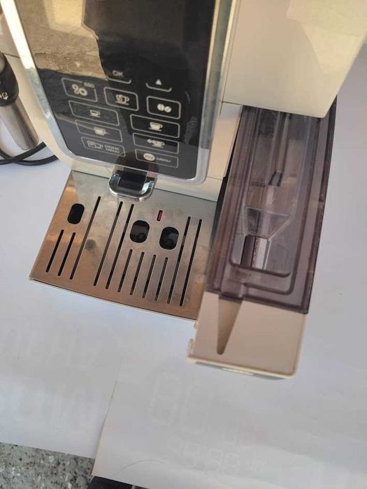 Продавам кафемашини внос от Германия DELONGHI DINAMICA
