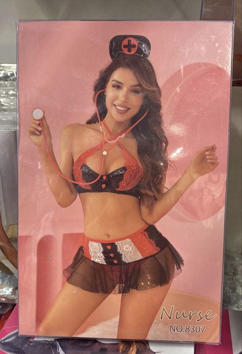 Costume, Lenjerie intima Femei