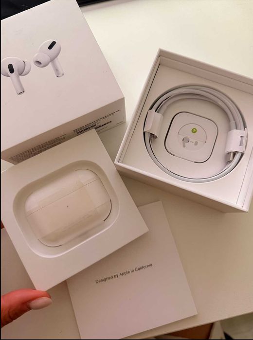 Apple AirPods Pro – Active Noise Cancellation, оригинал