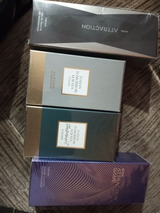 Продам туалетную воду от Avon