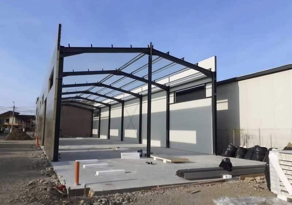 Vand containere modulare la super preț-calitate