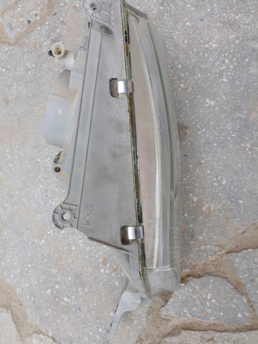 Фара на нексия 1