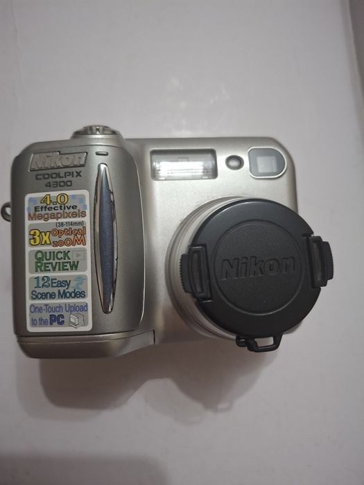 Цифровая камера  Nikon cool pixels 4300