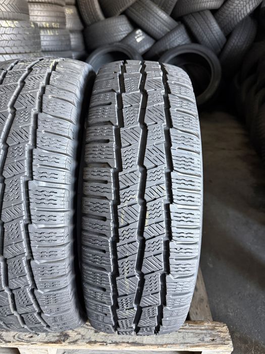 2 anvelope iarna 215/65/16 C , Michelin , DOT 2024 , 6.5-7 mm !