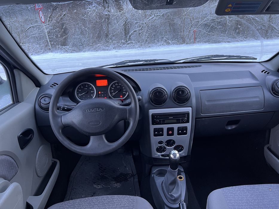 Dscia logan mcv 1.6 Mpi 90 cp 7 locuri