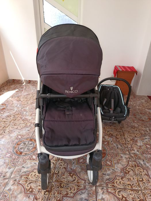 Cărucior ,landou, scoică Venicci,second hand