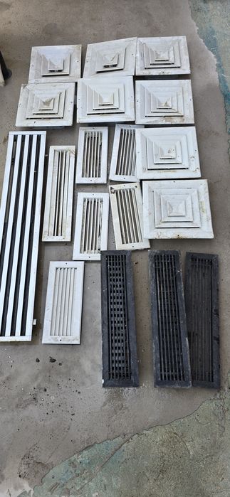 Вентилационни клапи /решетки/