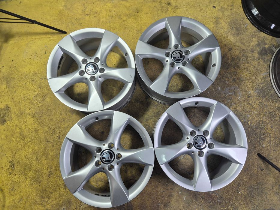 4 Jante Aliaj 5x112 17'' OEM Skoda Octavia Superb Kodiaq Karoq YETI