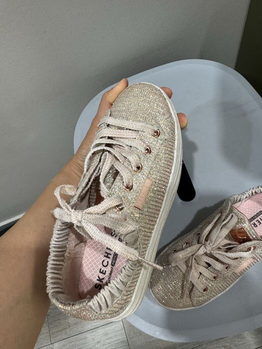 Обувь , кеды, ботинки , кроссовки для девочки ,