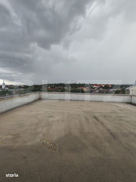 Penthouse 3 camere, 60.60 mp, terasa 60 mp, zona Centrala
