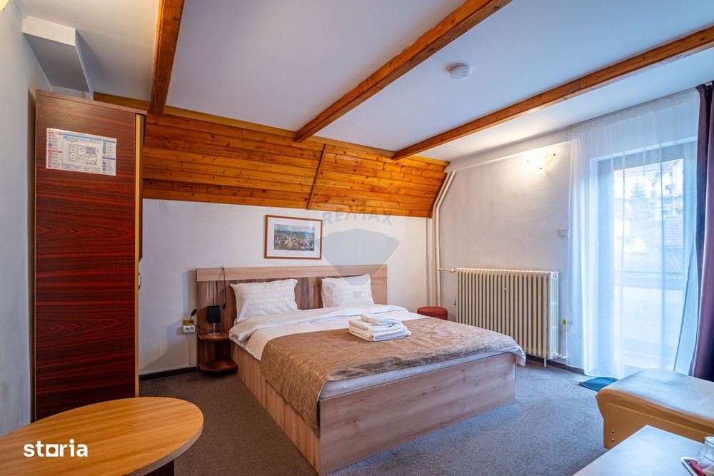 Apartament Busteni – Etaj Integral Vilă – 4 Camere