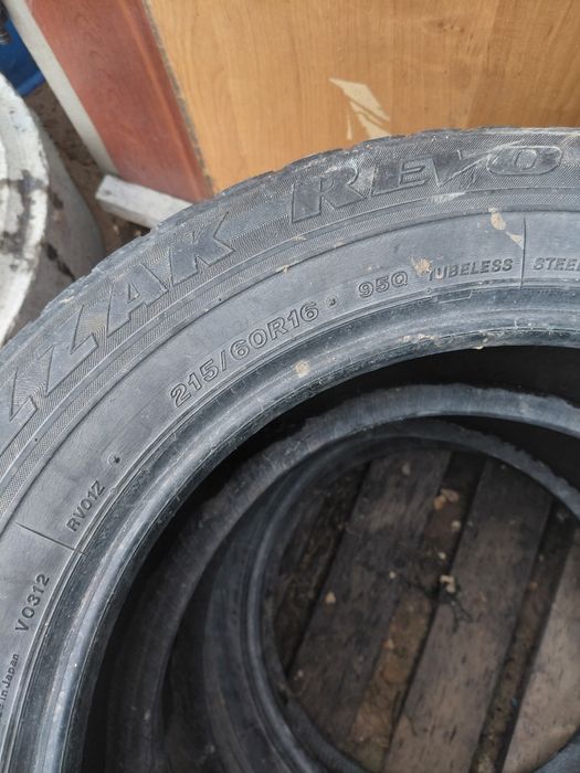 195/65,15 покришка