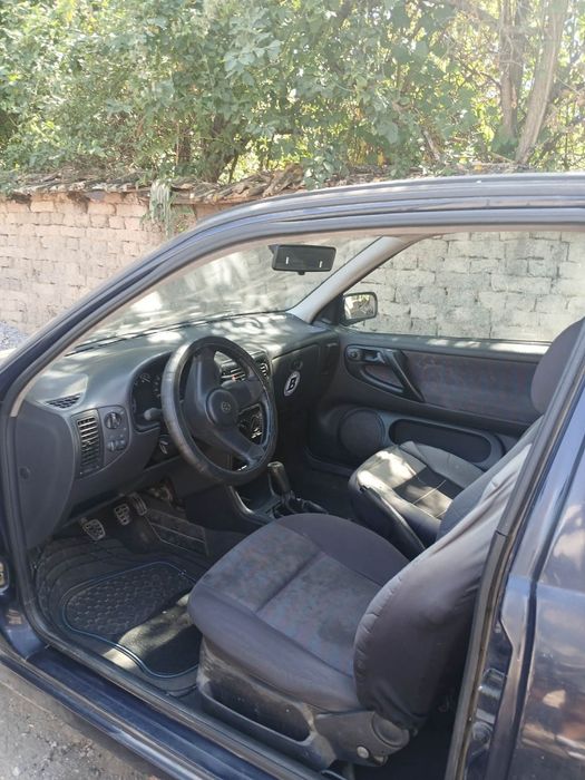 Volkswagen polo 1.4 мотор 98 година бензин