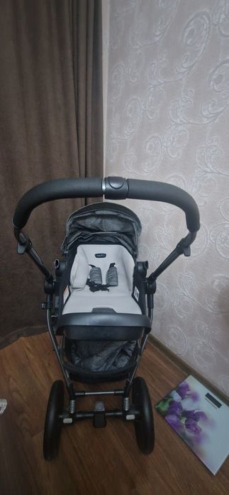Коляска детская прогулочная  б/у но в хорошем состоянии,
