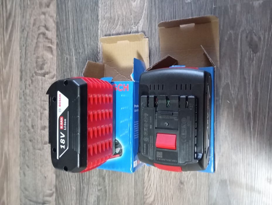 O buc. Baterie Bosch 6a NOU